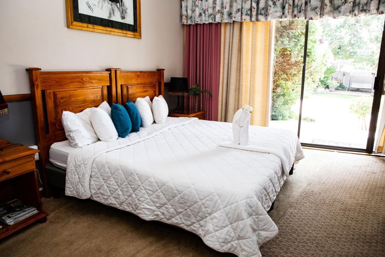 Woodpecker Guesthouse ฟิคส์เบอร์ก ภายนอก รูปภาพ